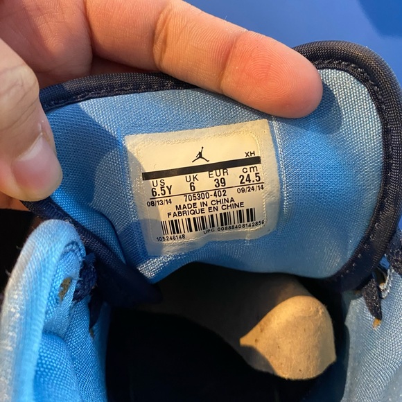 Air Jordan Retro 1 “Chris Paul PE” - Picture 7 of 7